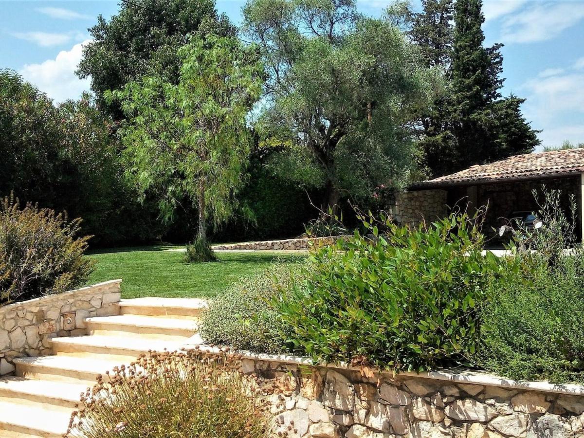 Peaceful Villa In Saint Paul De Vence With Pool Eksteriør billede